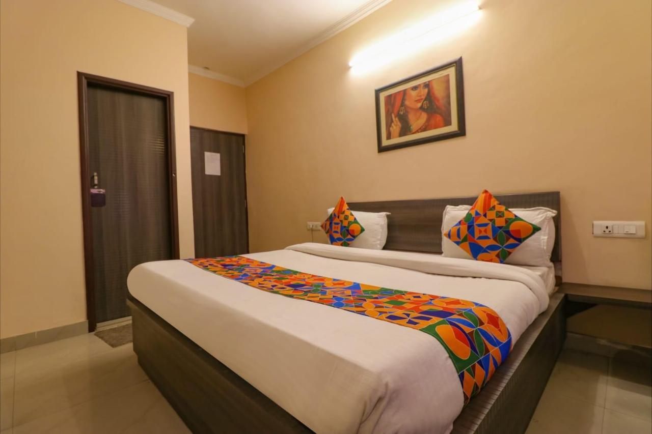 Hotel Golden Sunrise Inn Amritsar Esterno foto